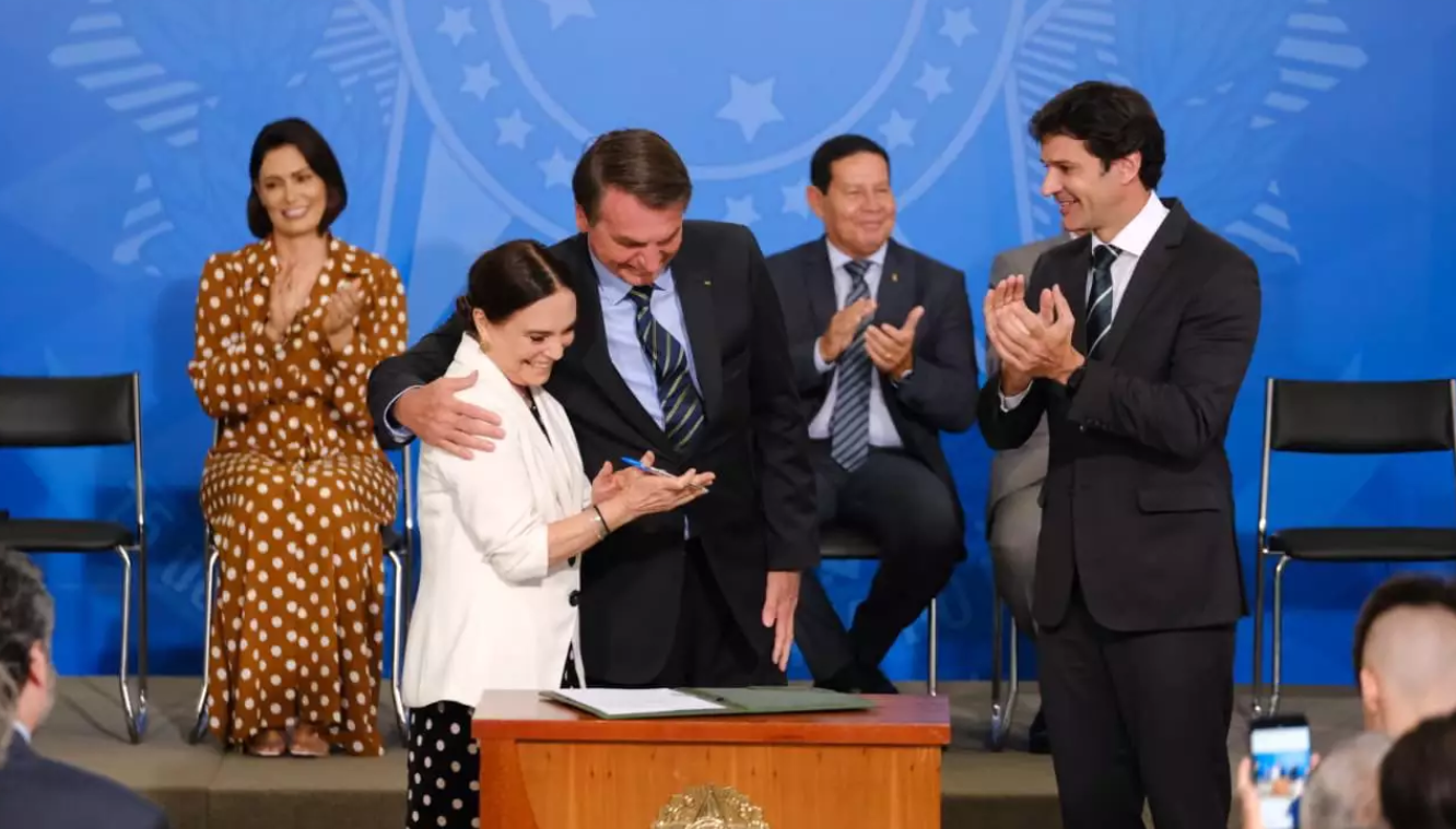 Posse-Regina-Duarte-1