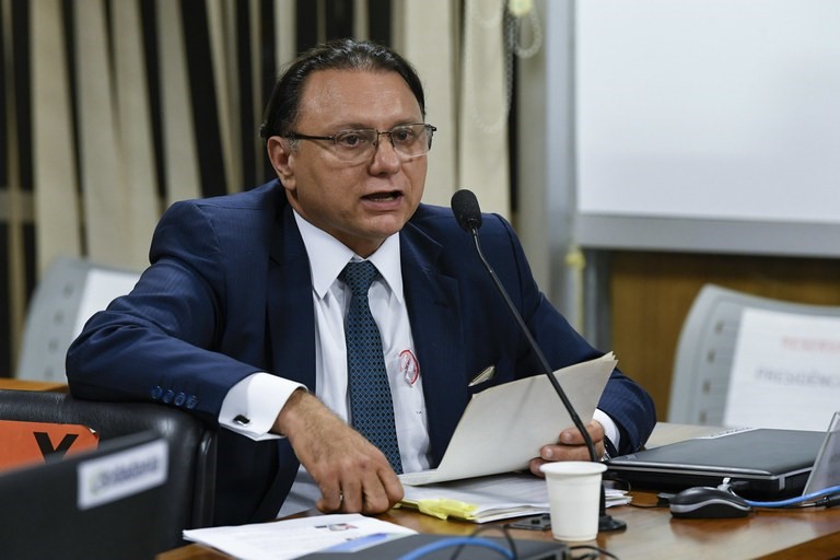 Vicente-Aquino