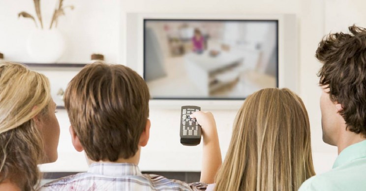 watching-tv_resize_md