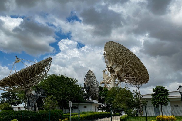 Chamamento público sobre migração de canais de TV aberta e gratuita via satélites_postagem_foto